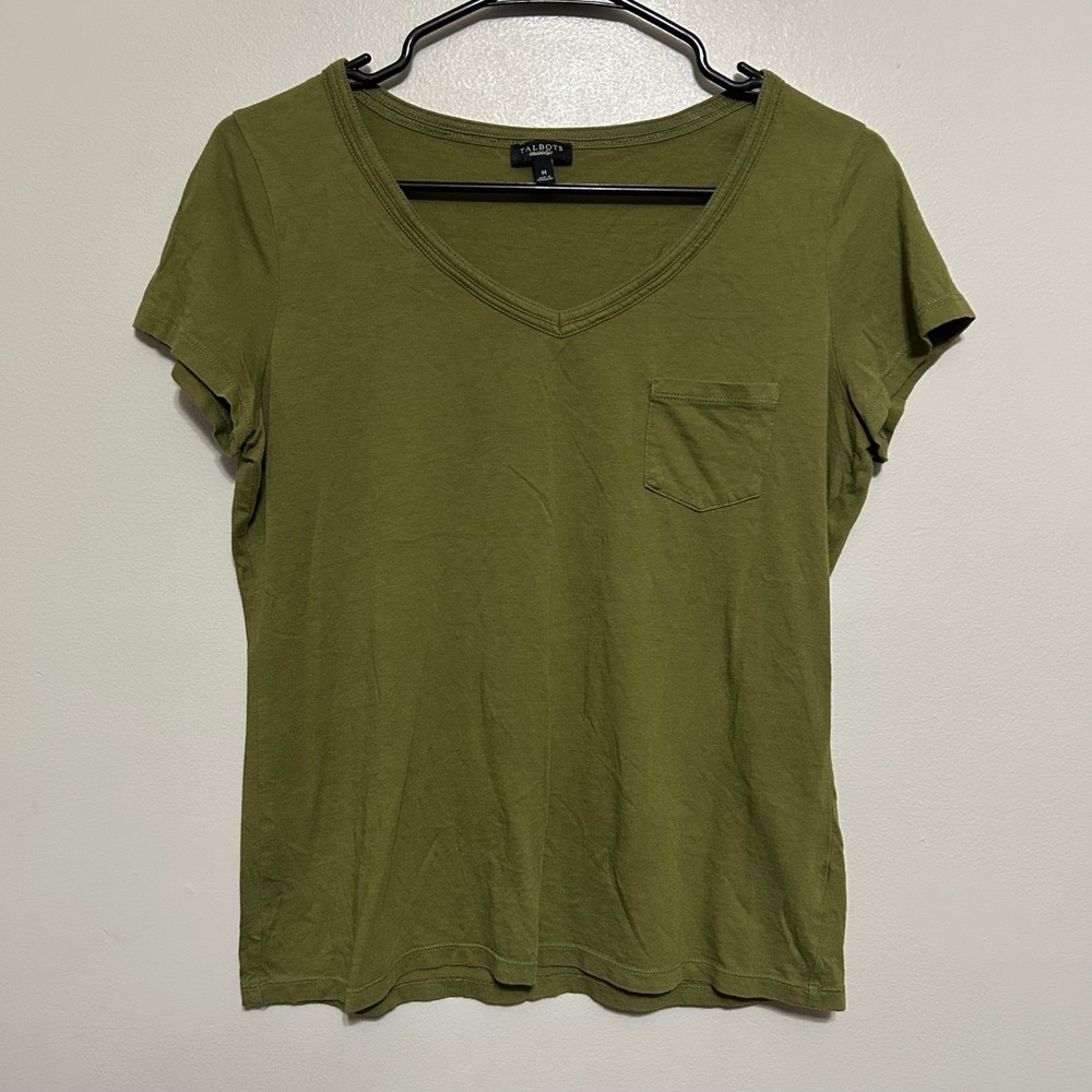 Talbots T-Shirt Womens M Olive Green V-Neck Pocket Cotton Modal Earthy Gorpcore
